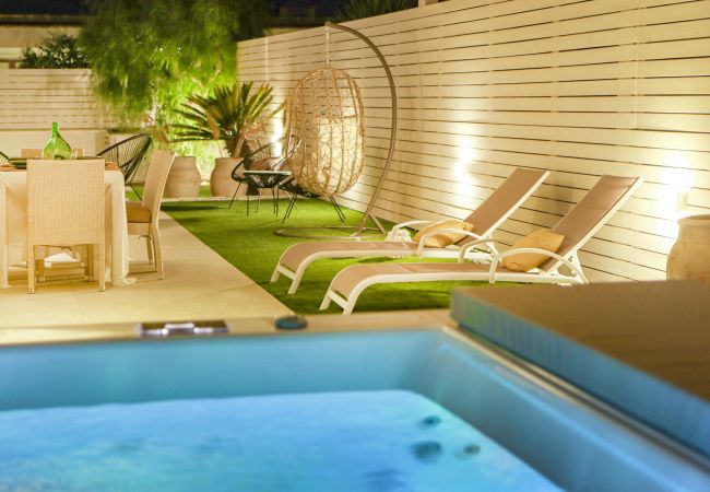 Casa a Ispica - VILLA TERESANN MARE E JACUZZI - Affitti Brevi Italia