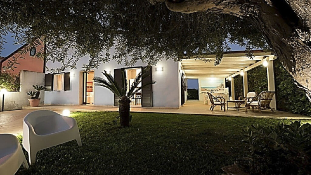 01_villa-relax-a-200mt-dal-mare