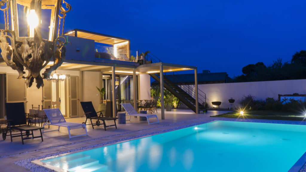 02_villa-alti-vista-mare-e-piscina-privata