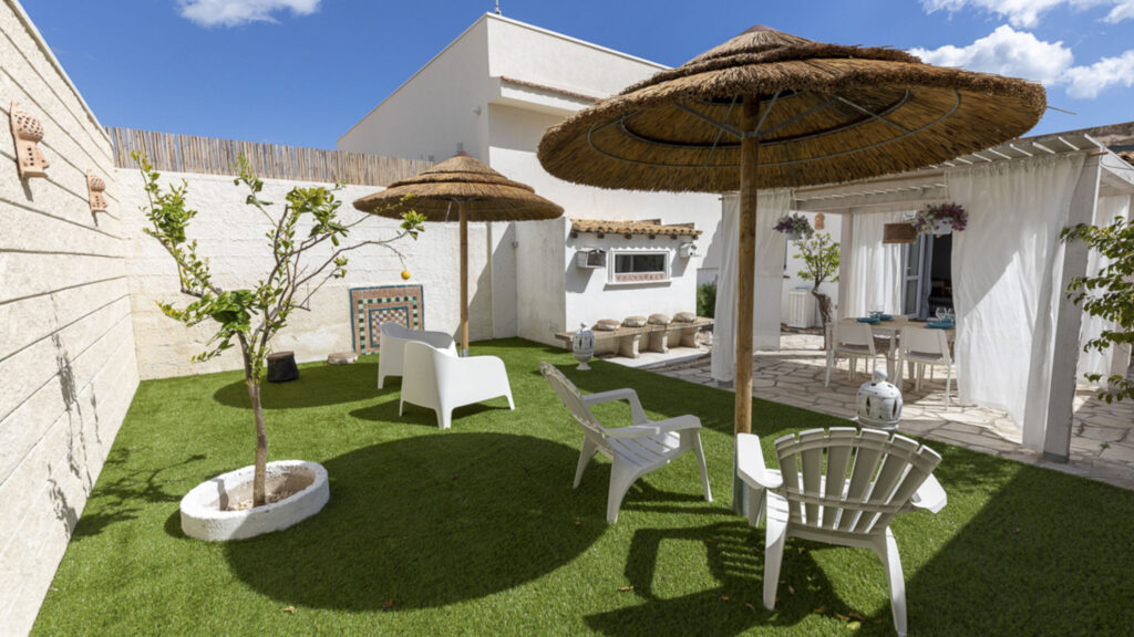 05_maison-bravè-a-due-passi-dal-mare