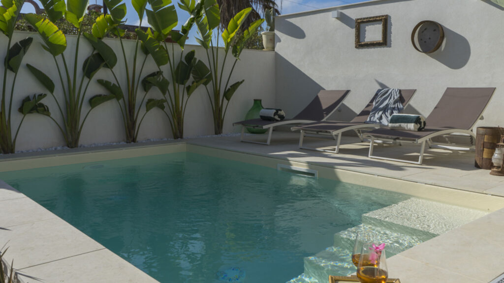 07_villa-delle-palme-con-piscina-privata