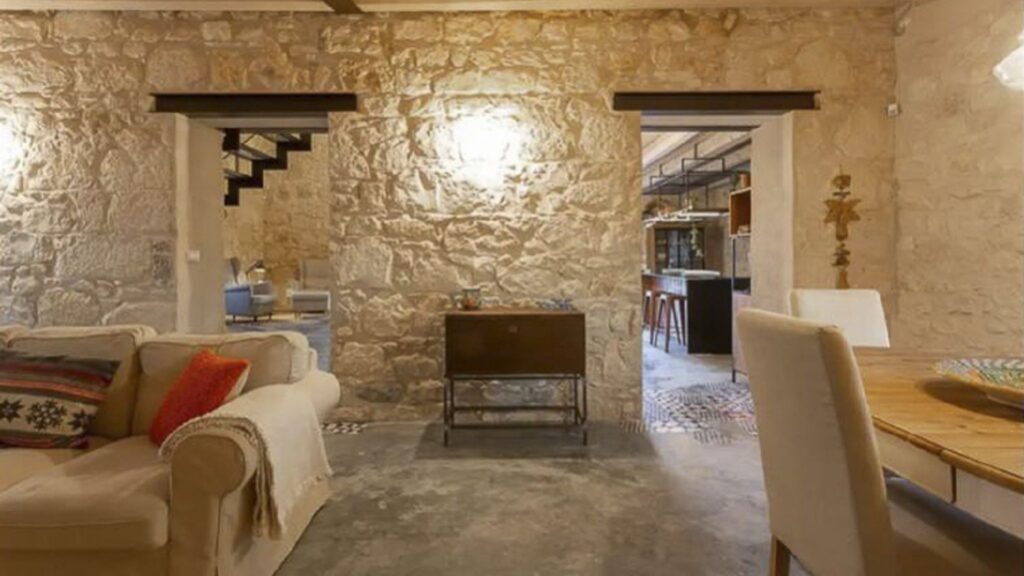 13_casale-del-mandorlo-piscina---jacuzzi-riscaldata