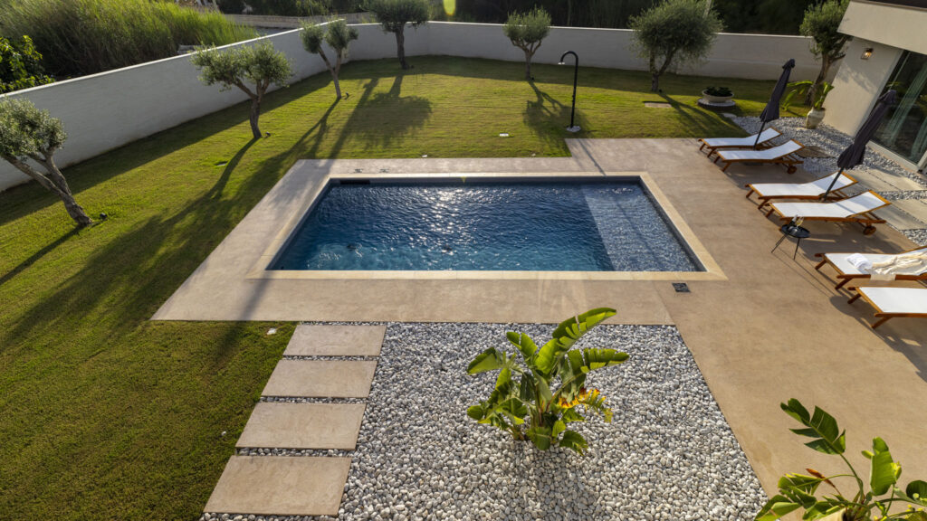 24_villa-olive-champagne-con-piscina-privata