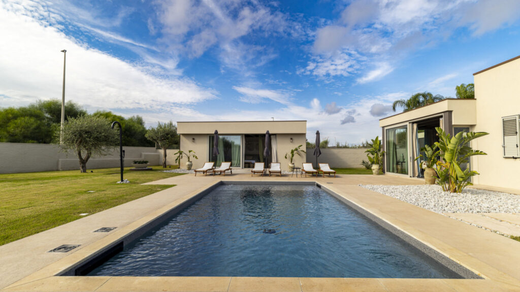 26_villa-olive-champagne-con-piscina-privata