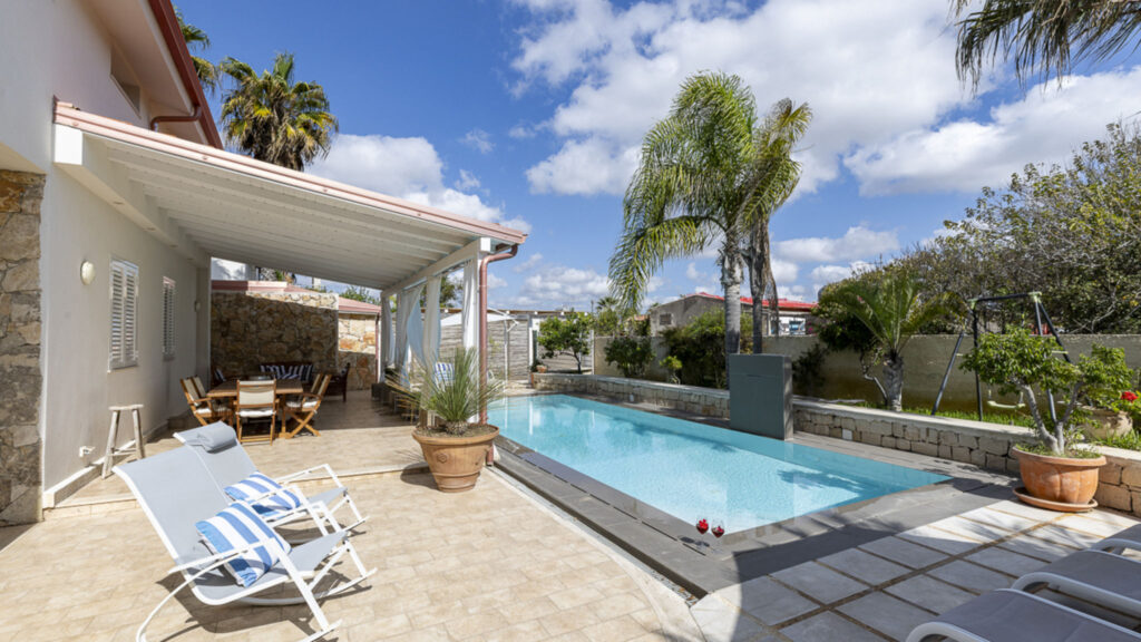 31_villa-zamia-con-piscina