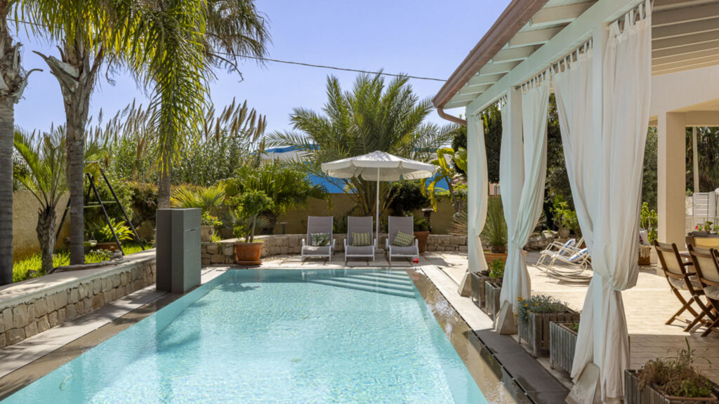 33_villa-zamia-con-piscina