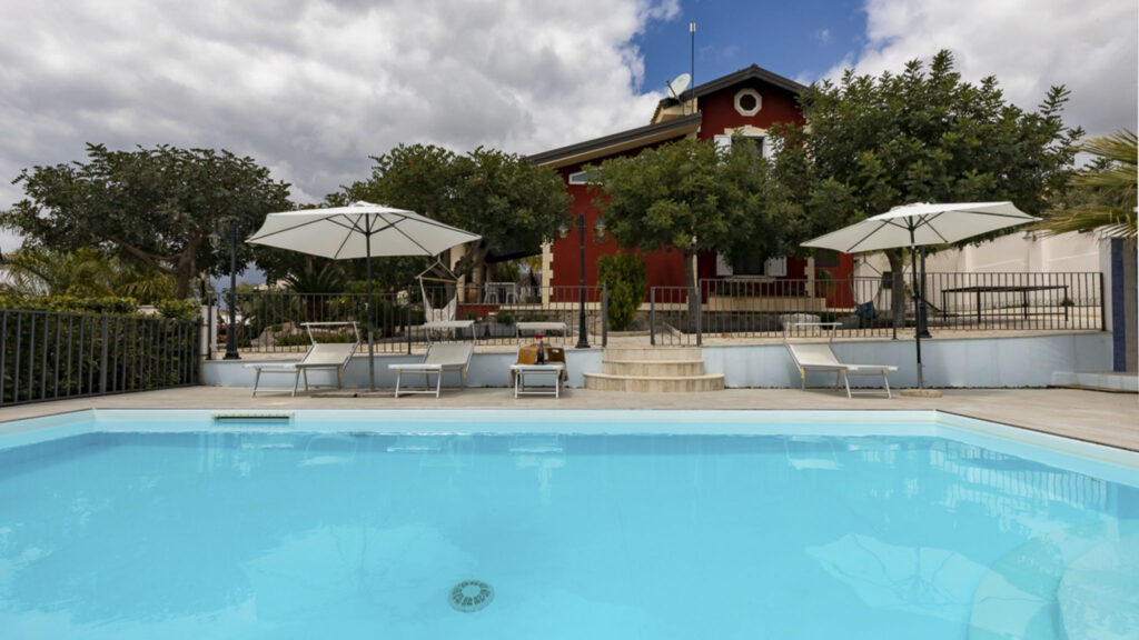 35_villa-del-colle-con-piscina-privata