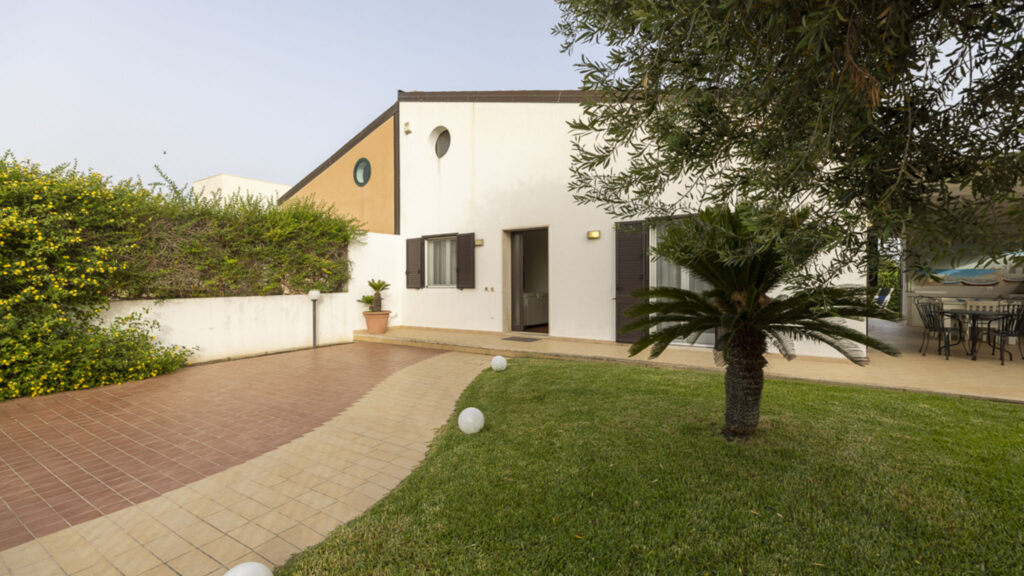 35_villa-relax-a-200mt-dal-mare