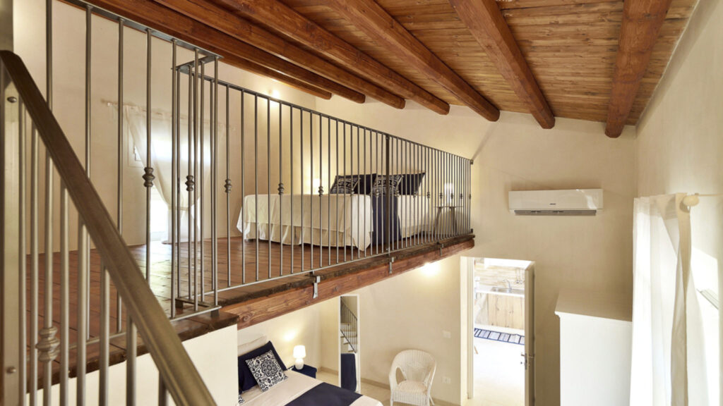 20_casa-dei-limoni-blu-con-piscina