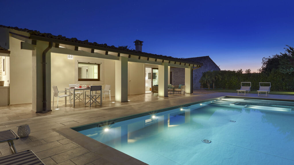 23_villa-scarlet-con-piscina-privata