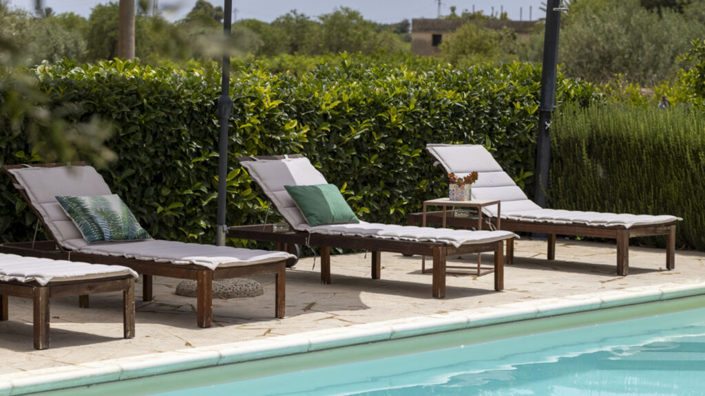 29_casa-dei-limoni-blu-con-piscina