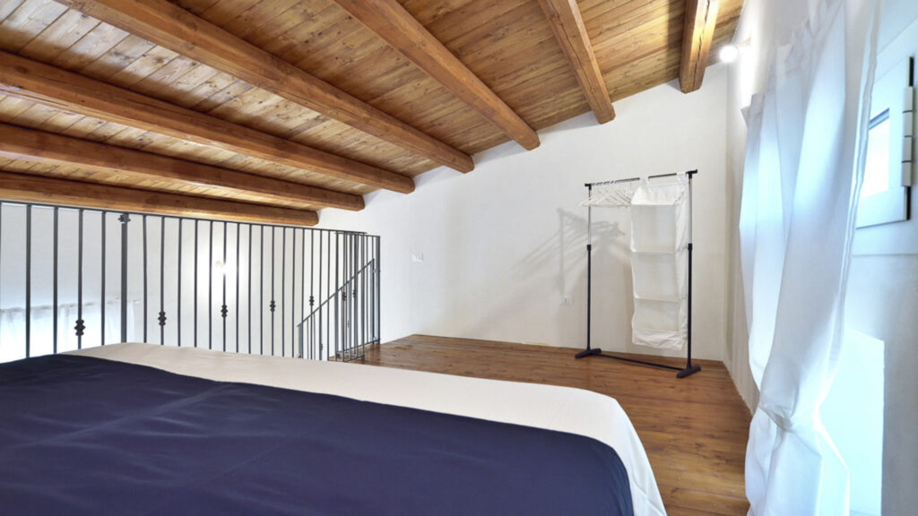 33_casa-dei-limoni-blu-con-piscina