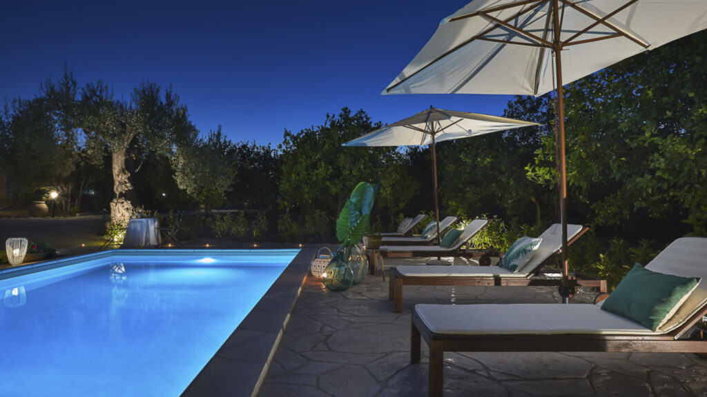 34_casa-dei-limoni-blu-con-piscina